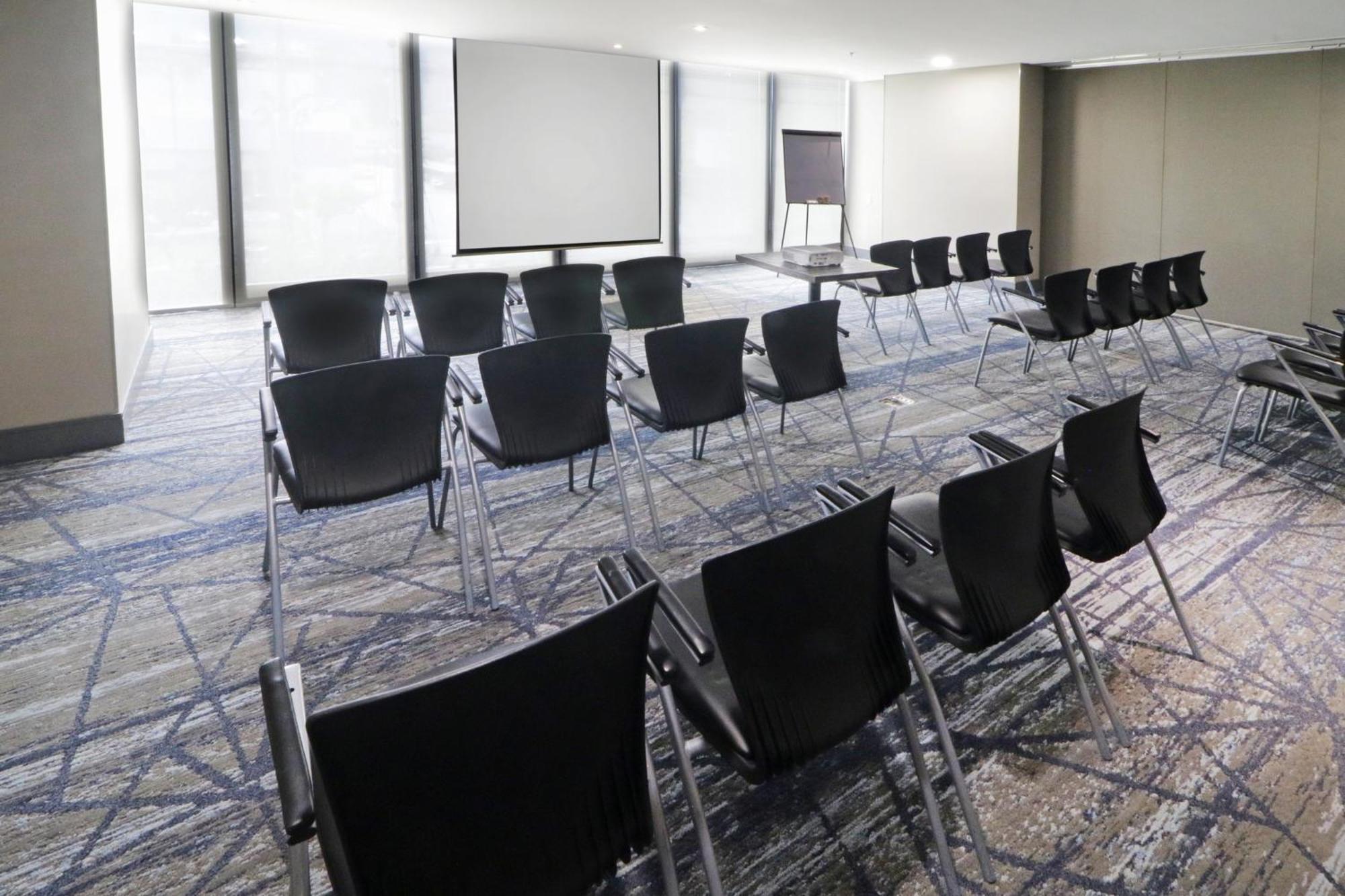 Holiday Inn Express & Suites Monterrey Valle By Ihg San Pedro Garza Garcia Zewnętrze zdjęcie