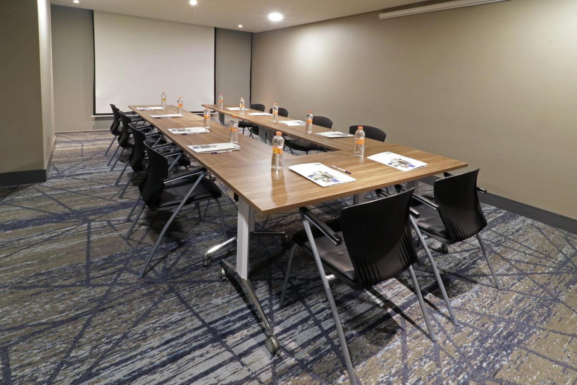 Holiday Inn Express & Suites Monterrey Valle By Ihg San Pedro Garza Garcia Zewnętrze zdjęcie