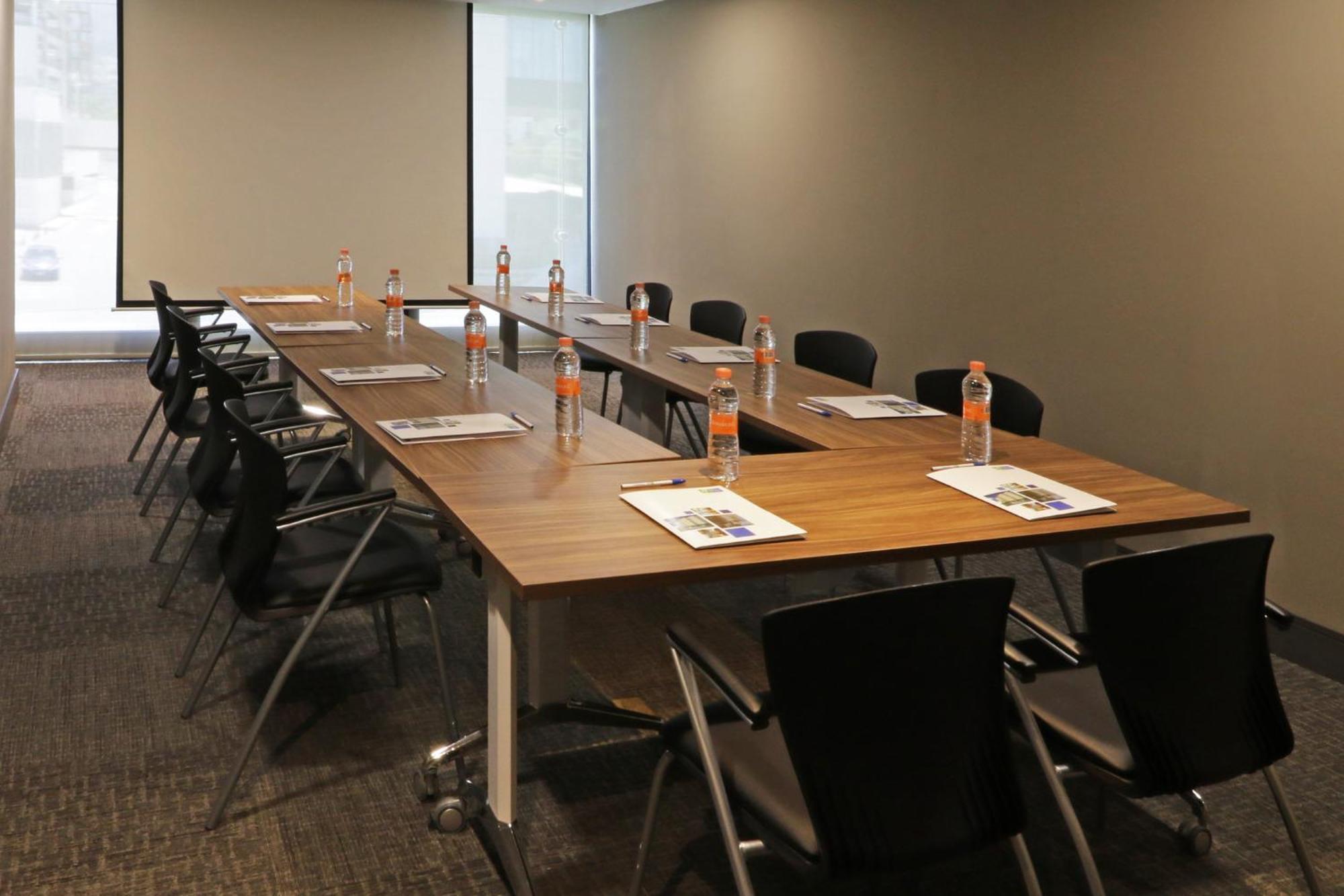 Holiday Inn Express & Suites Monterrey Valle By Ihg San Pedro Garza Garcia Zewnętrze zdjęcie