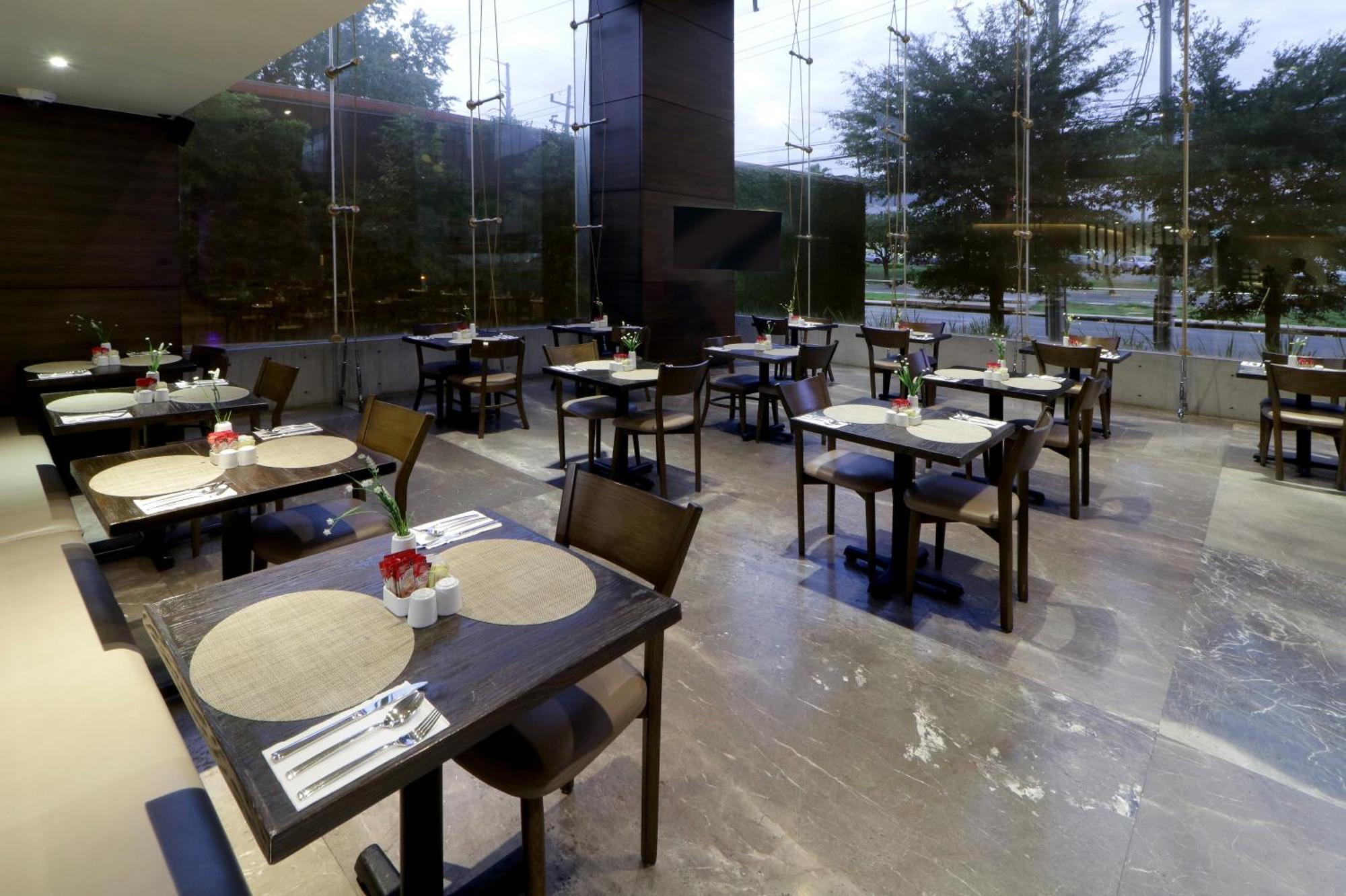 Holiday Inn Express & Suites Monterrey Valle By Ihg San Pedro Garza Garcia Zewnętrze zdjęcie